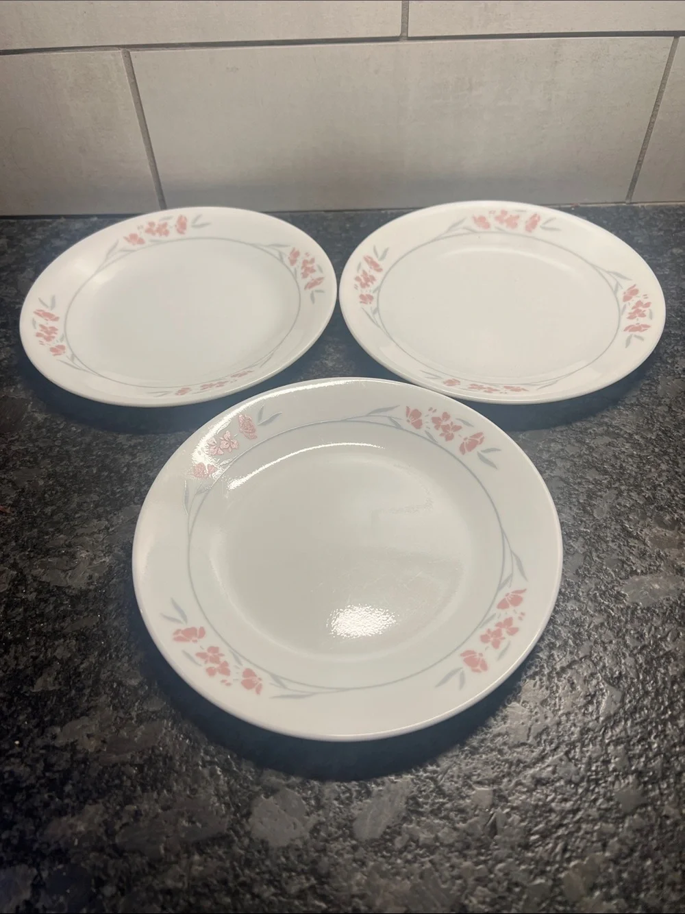 Corelle SILK BLOSSOMS. set of 3 salad/dessert plates. Exc condition
